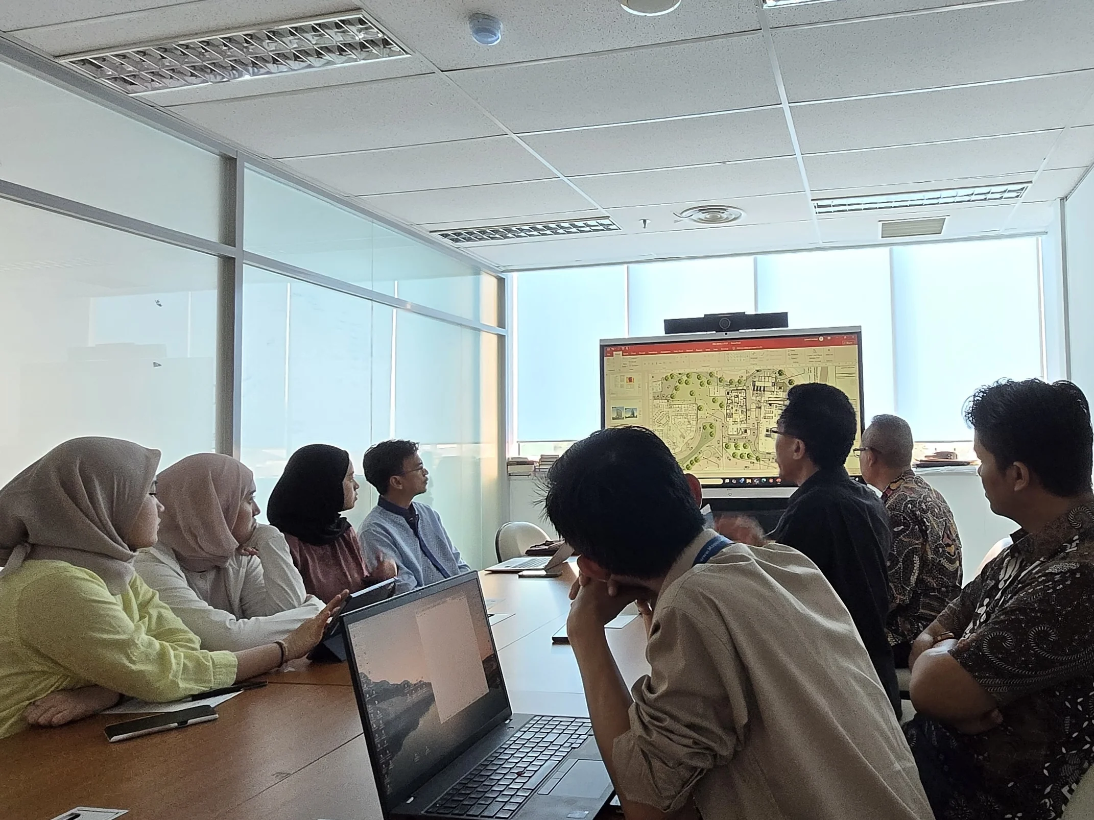Kajian Lingkungan Industri Logistik Rantai Dingin (Cold Storage) & Penggunaan Freon Gas Pendingin